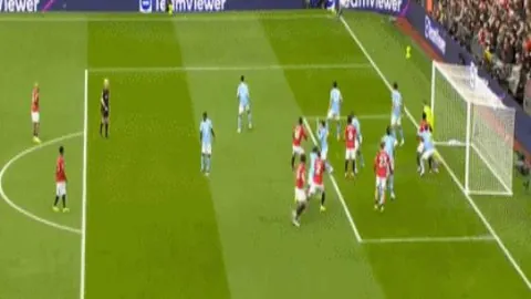 大巴黎对莱万特：莱万首发出战，马修瑞安领衔对决